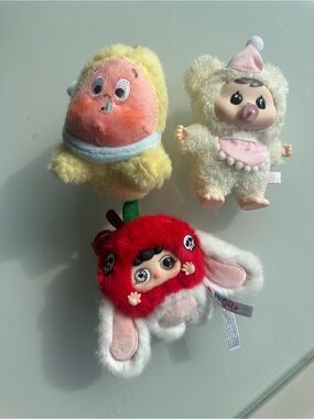 4 like new plush charms - Kuromi Migo Secret Twinkle Twinkle BabyBear Popmart